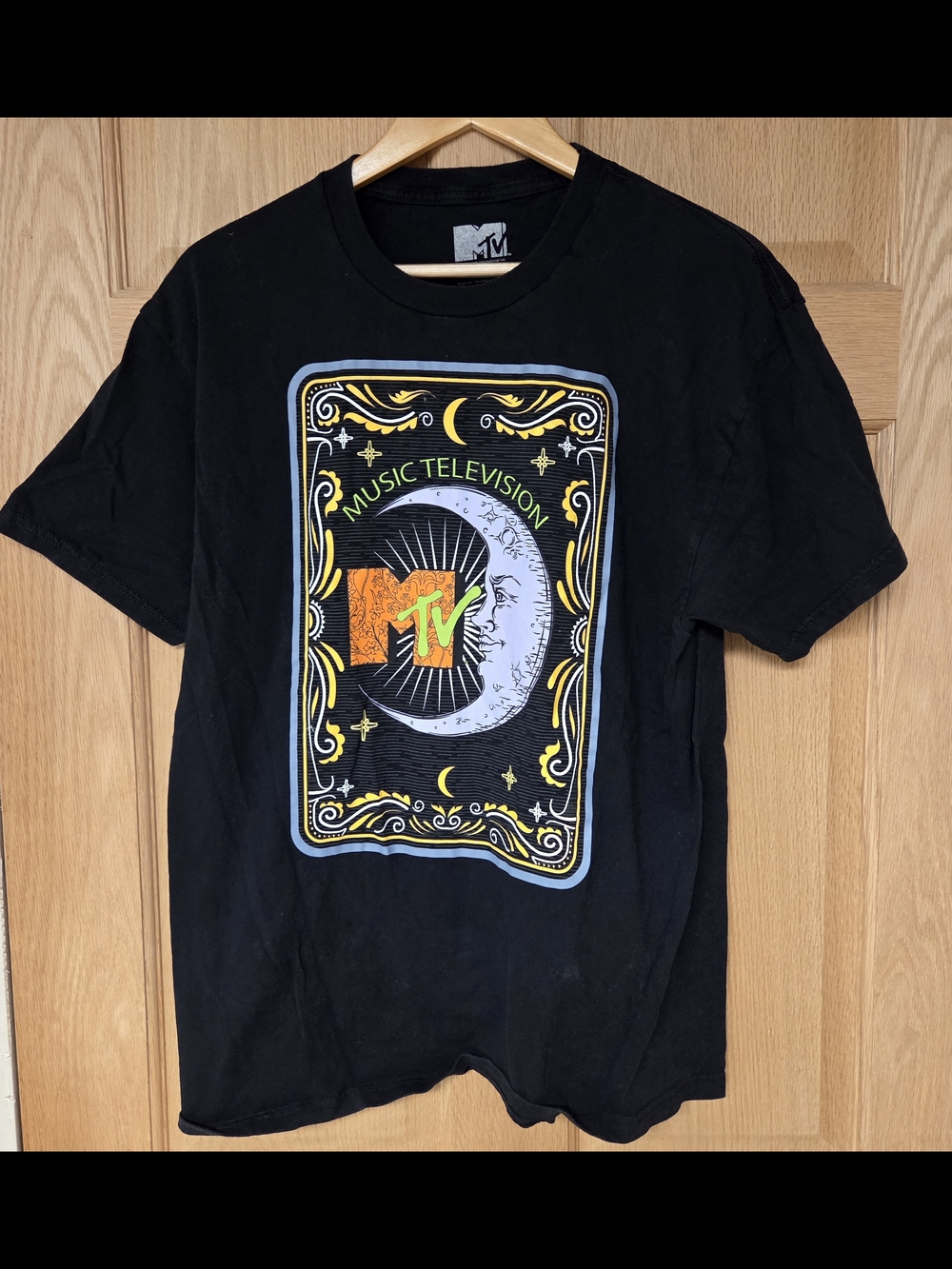 2021 MTV T-Shirt Size Large- Crescent Moon-Excellent Condition